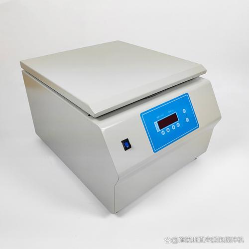 厦门作为沿海工业城市,拥有多家专业生产脱泡设备的企业,其产品以高效